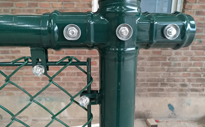 夾片式球場(chǎng)圍網(wǎng)